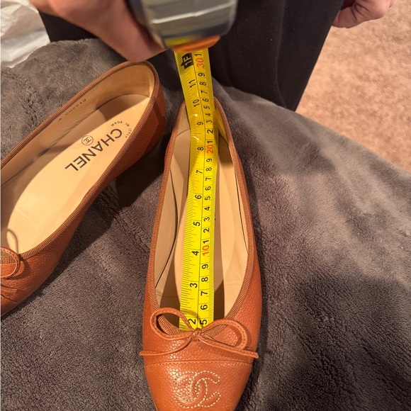 Chanel Tan Caviar Leather Ballet Flats - Picture 6 of 9